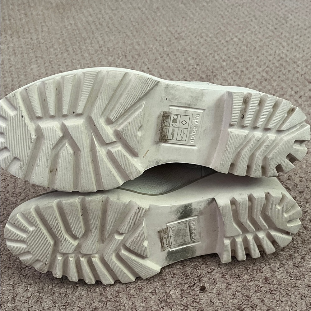 Dolce Vita Off-White Ankle Booties - Picture 5 of 5
